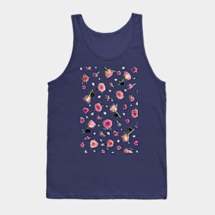 A bunch of pink roses Tank Top